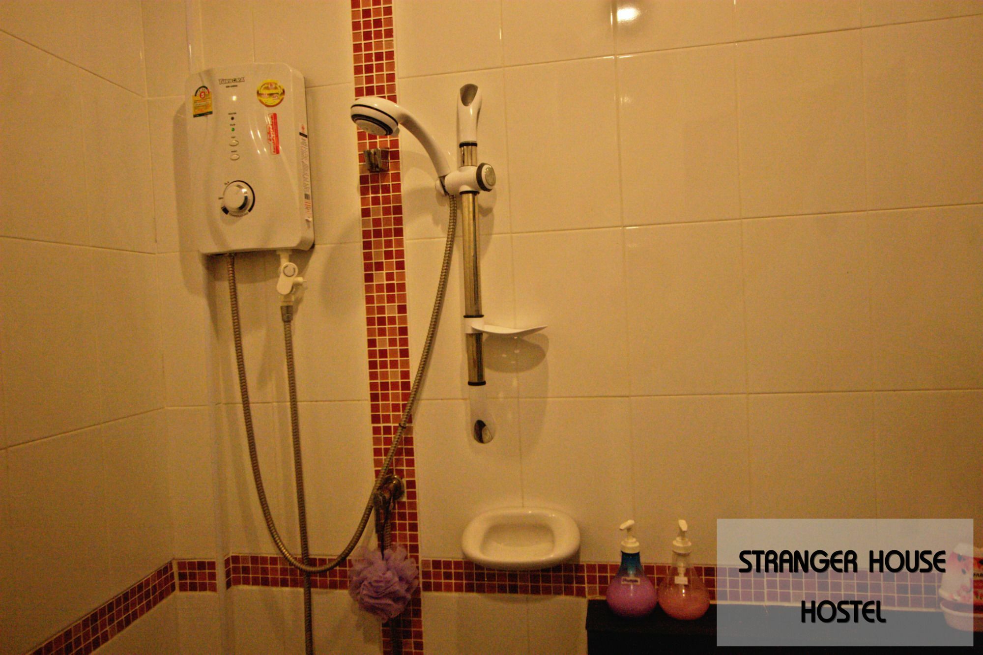 Stranger House Vandrehjem Chiang Mai Eksteriør billede