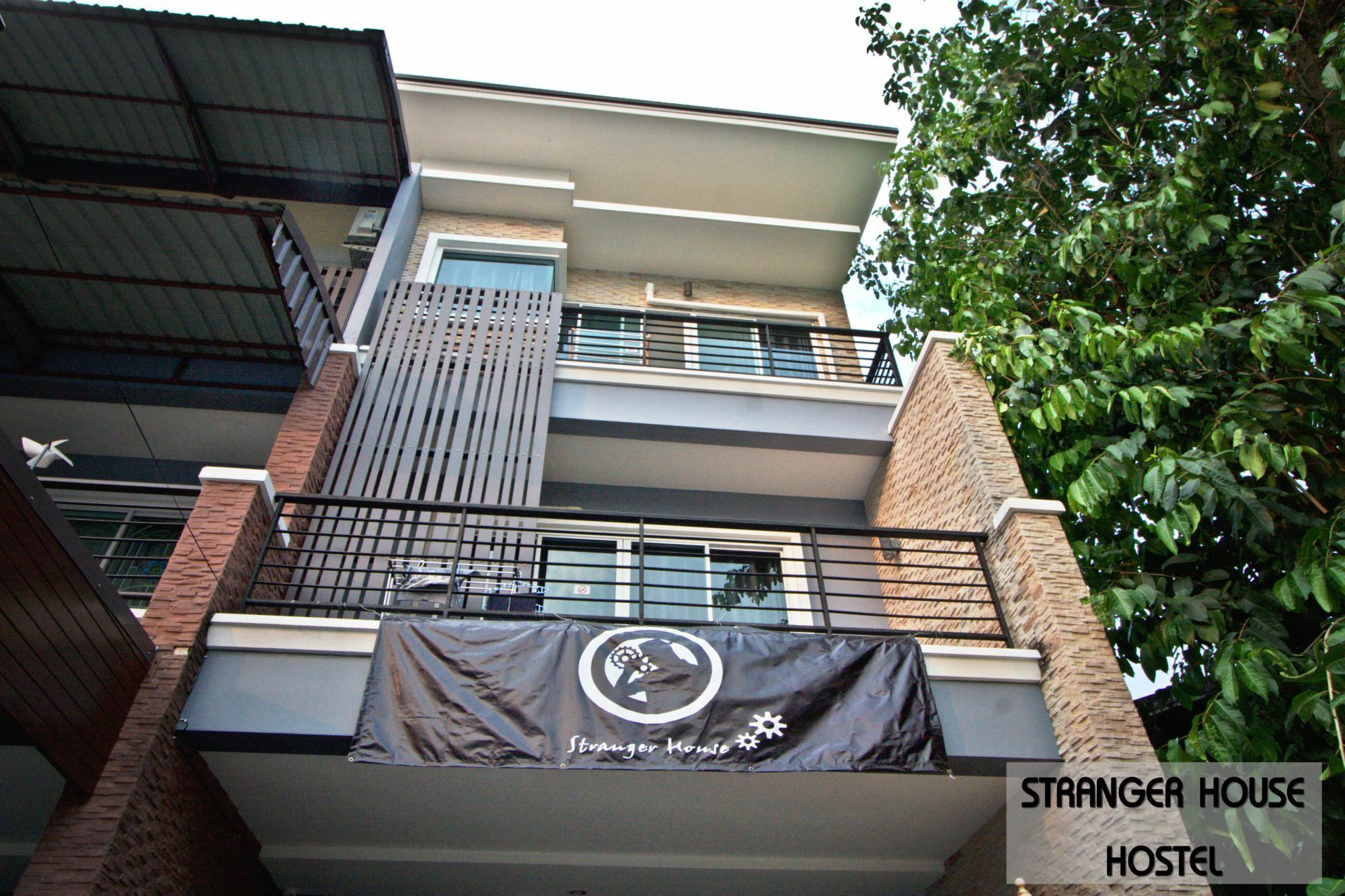 Stranger House Vandrehjem Chiang Mai Eksteriør billede